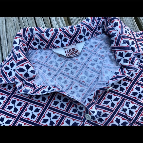 Vintage CLASSIC FASHIONS Button Collared Ikat Knit Top Shirt Size M - Picture 3 of 11